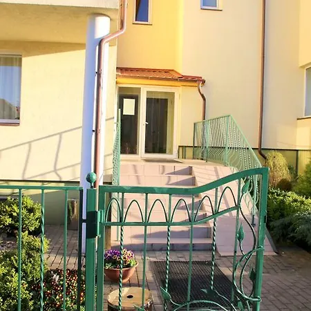 شقة One Bedroom Klaipeda-apartments كلابيدا