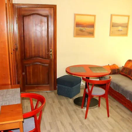 شقة One Bedroom Klaipeda-apartments