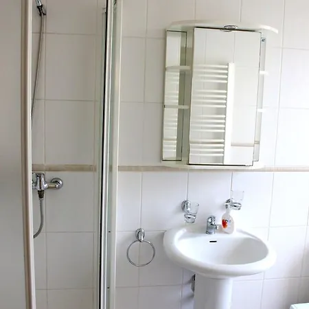 One Bedroom Klaipeda-apartments شقة