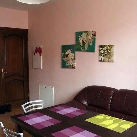 شقة One Bedroom Klaipeda-apartments